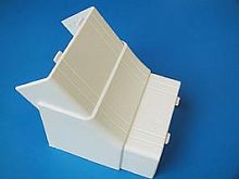 Соединитель 80х40мм, внутренний угол DKC-01724