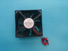 Вентилятор 80х80х25, 12В, 0.20А, подшипник скольжения DAC8025M12S CF2-3