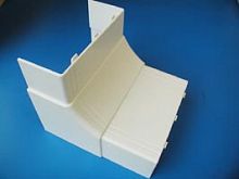 Соединитель 100х60мм, внутренний угол DKC-01729